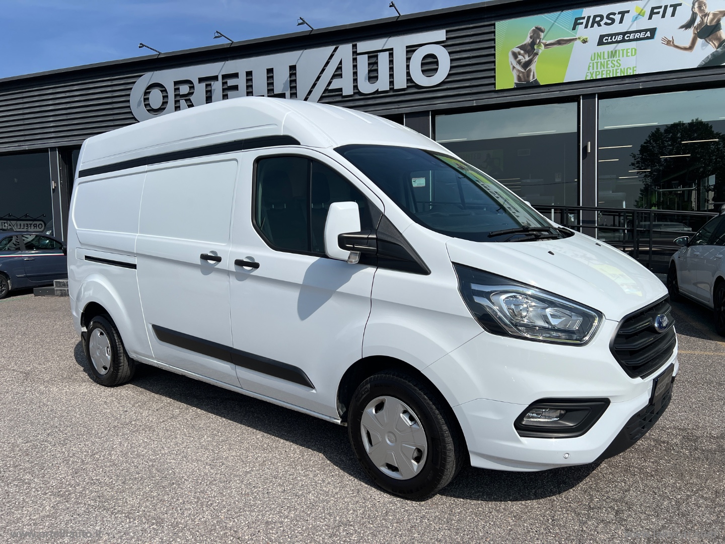 Tran.Cust.300 2.0EcoB.130 L2H2 F.Trend FORD TRANSIT CUSTOM 300 L2H2 PLTA 2.0 CDTI 130 Cv + IVA - immagine 2