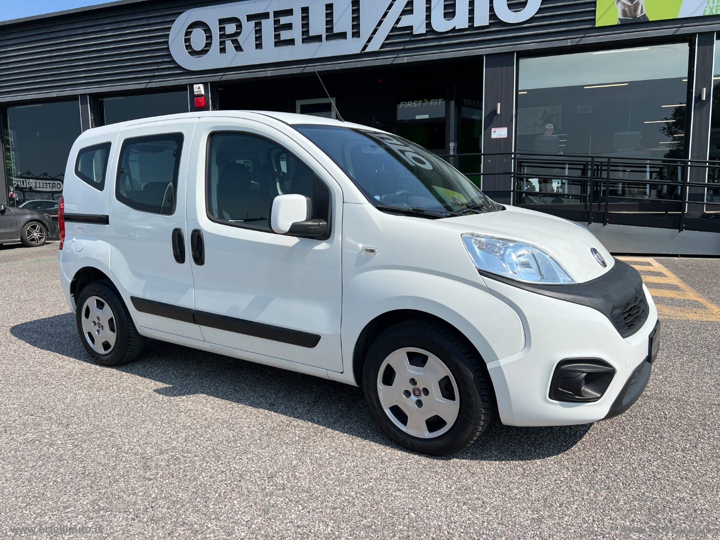Fiorino QUBO 1.3 MJT 95CV SX +IVA - immagine 2