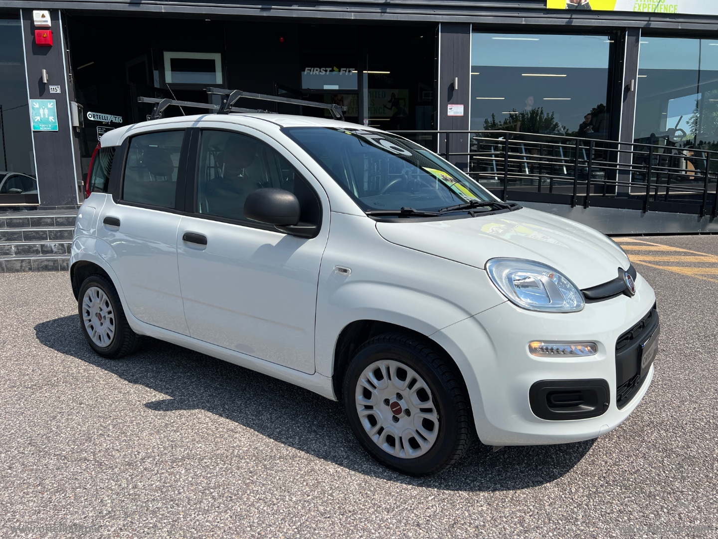 Panda 1.2 Easy Van 4 posti +IVA - immagine 2
