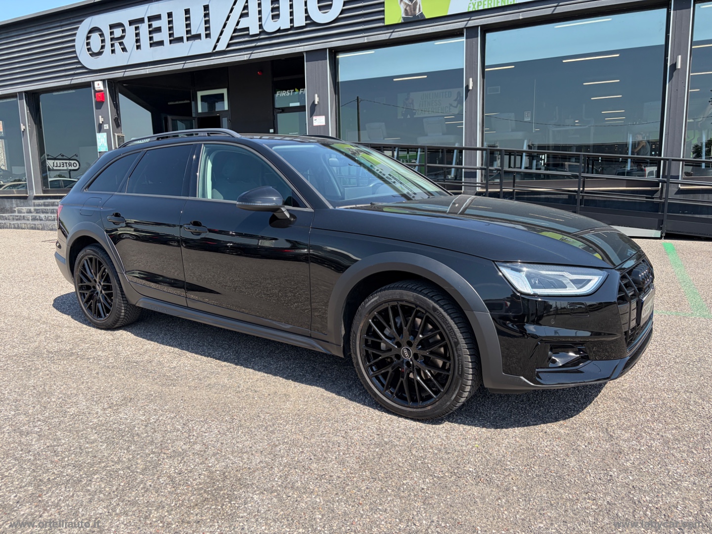 A4 allroad 40 TDI 204CV S tr. Business - immagine 2
