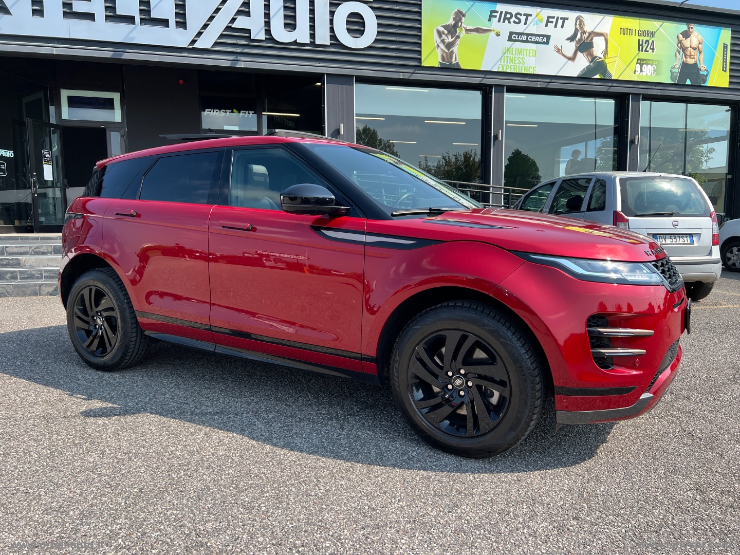 RR Evoque 2.0D I4 163 CV AWD Auto R-D. S - immagine 2