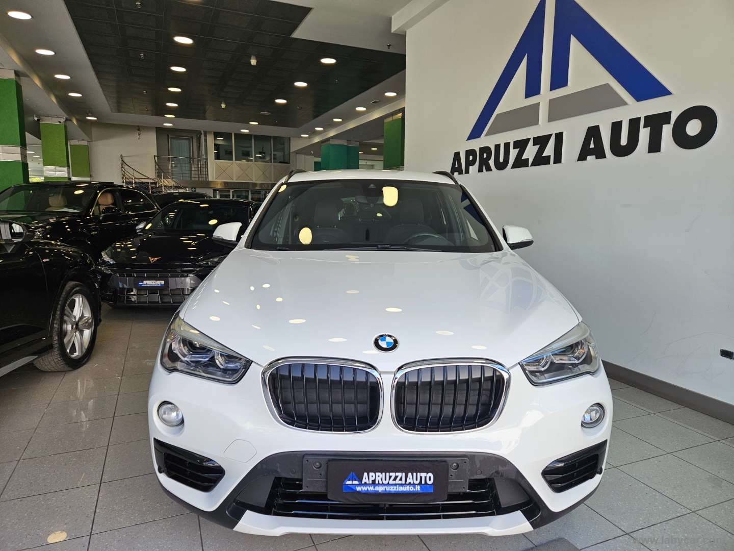 X1 sDrive18d Sport - immagine 2