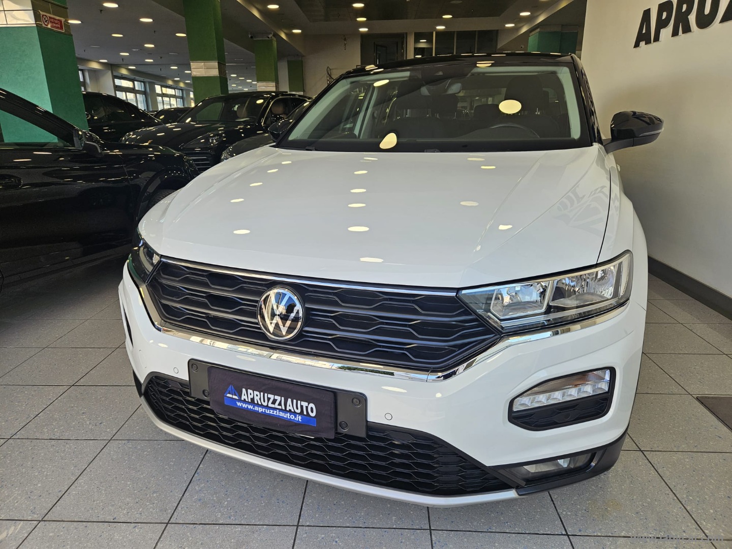 T-Roc 2.0 TDI SCR 150 CV DSG Life - immagine 2