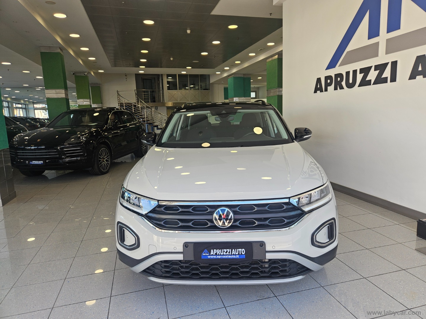 T-Roc 2.0 TDI SCR 150 CV DSG Life - immagine 2