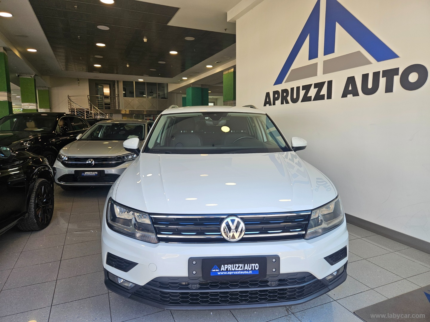 Tiguan 1.6 TDI Business BMT - immagine 2