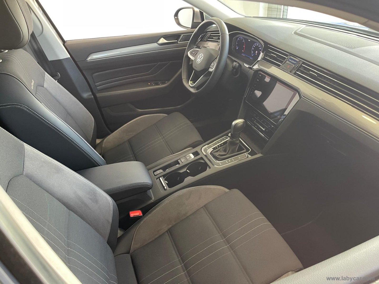 Passat Alltrack 2.0 TDI 200 4MOTION DSG - immagine 2