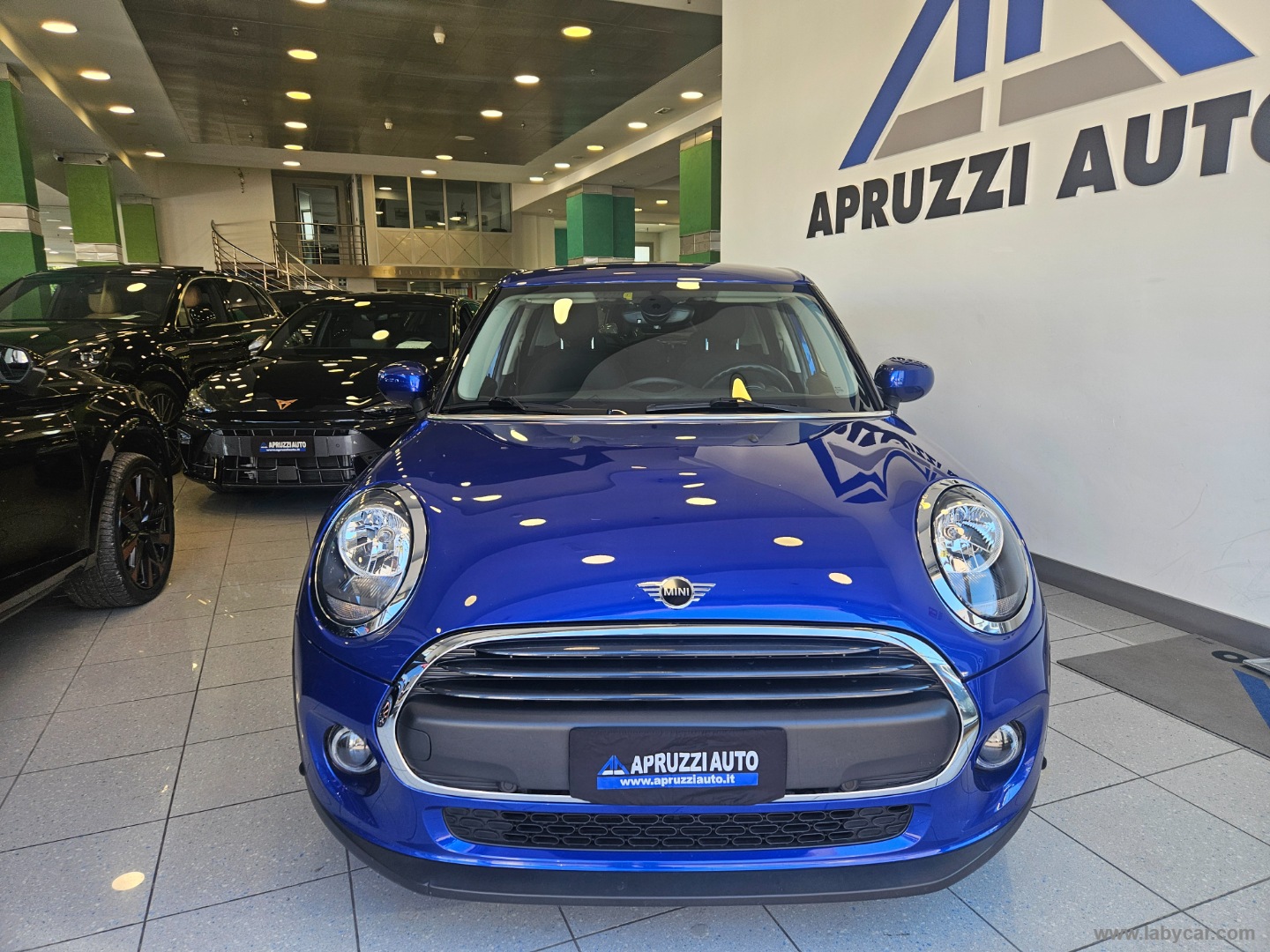 Mini One Business 5 porte AUTO - immagine 2