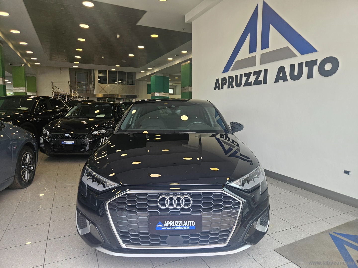 A3 Sedan 30 TDI S tronic Busin. Advanced - immagine 2