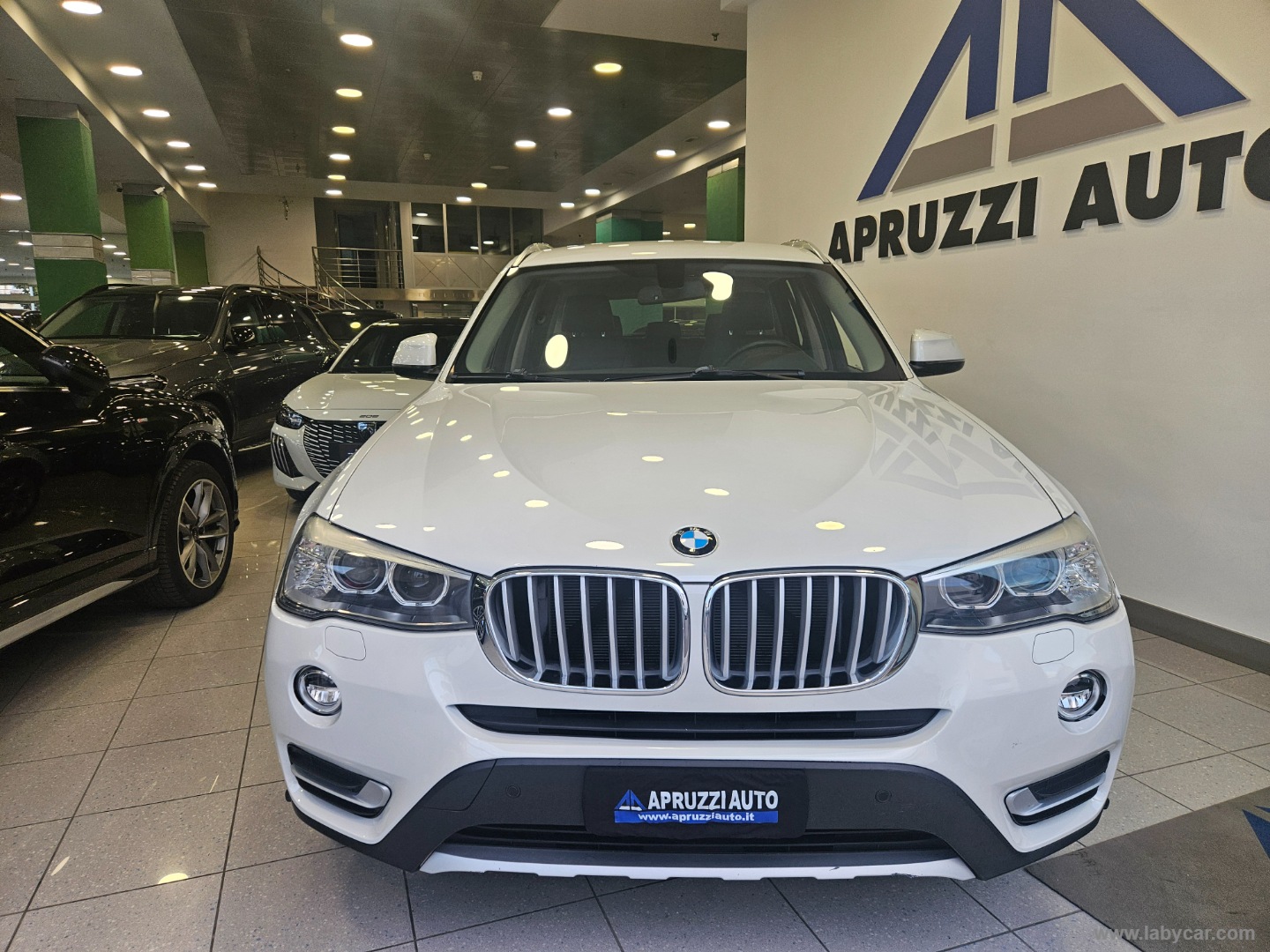 X3 xDrive20d xLine - immagine 2