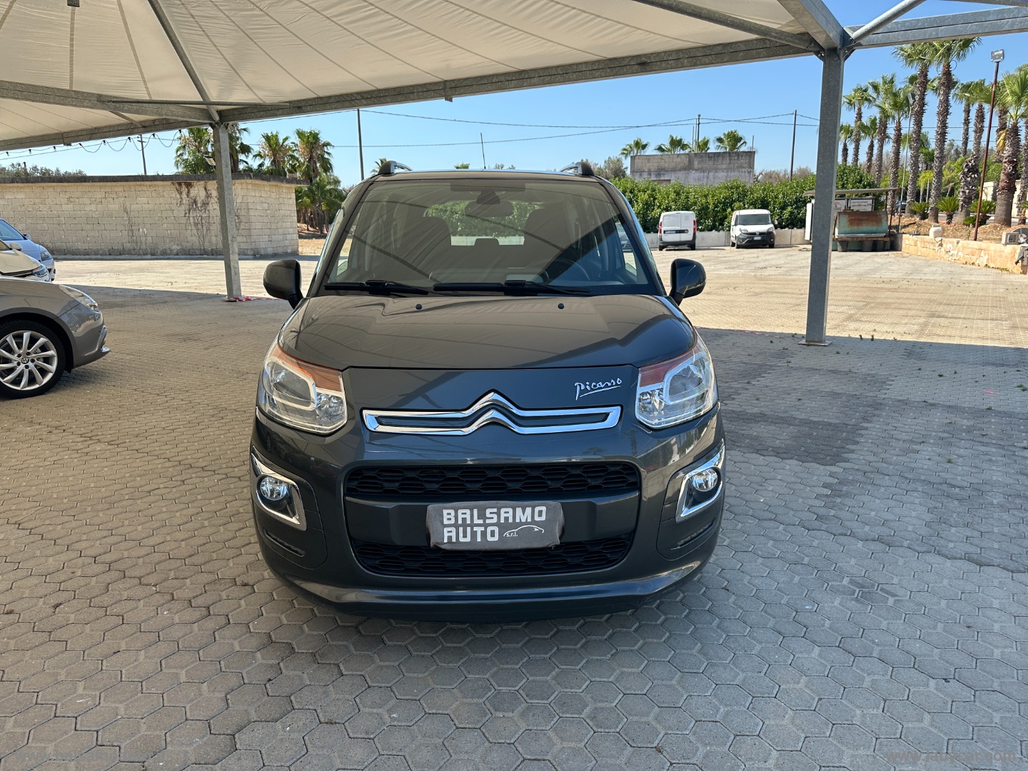 C3 Picasso 1.6 HDi 115 Exclusive - immagine 2