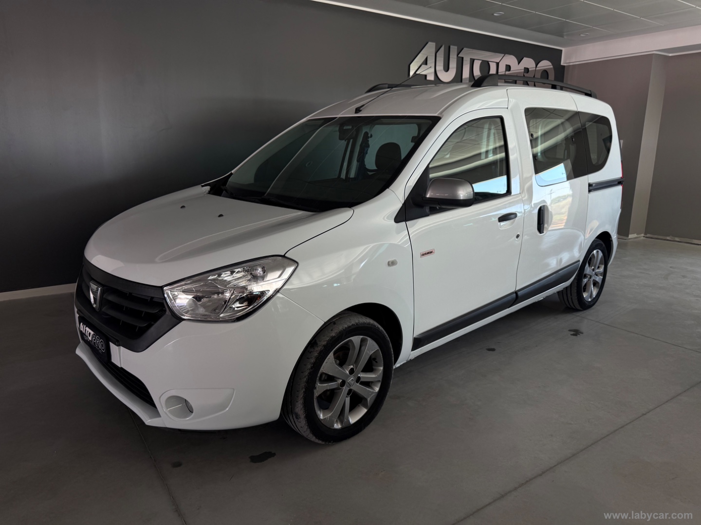 Dokker 1.6 8V 100 CV S&S La Gaz. dello Sport - immagine 2