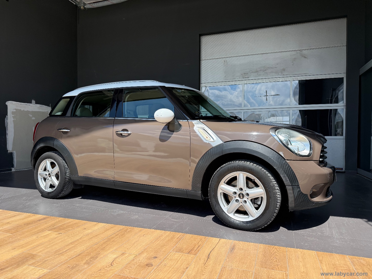 Mini Cooper D Countryman - immagine 2