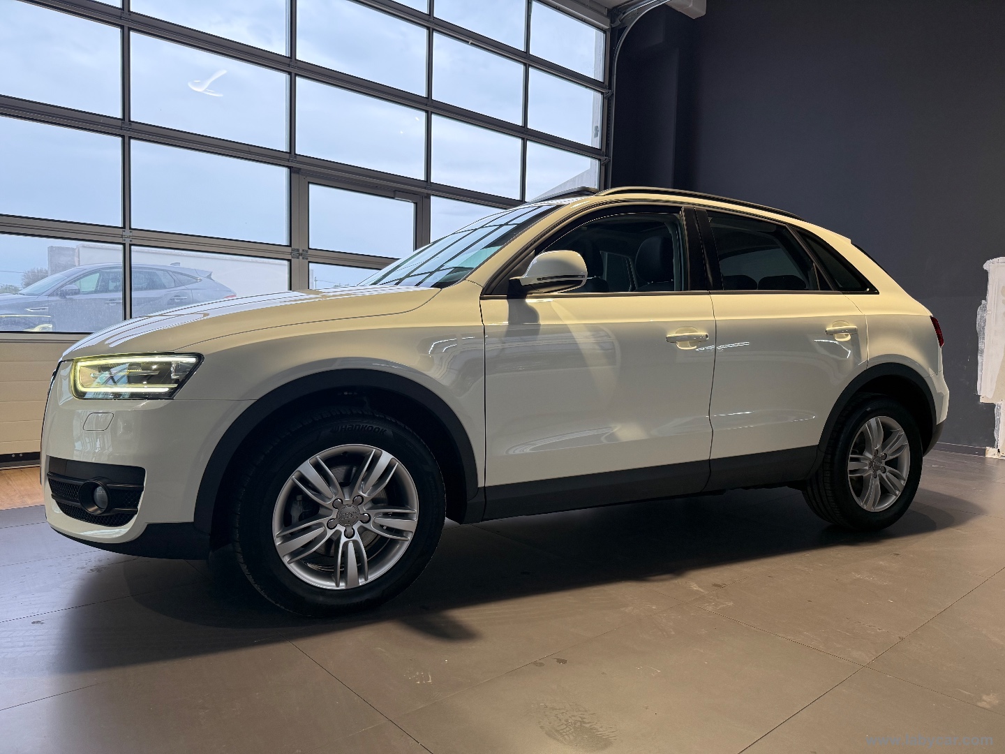Q3 2.0 TDI quattro TETTO APRIBILE - immagine 2