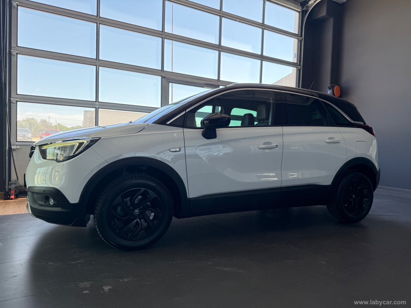 Crossland X 1.2 T 12V 110CV aut.120 Ann. - immagine 2