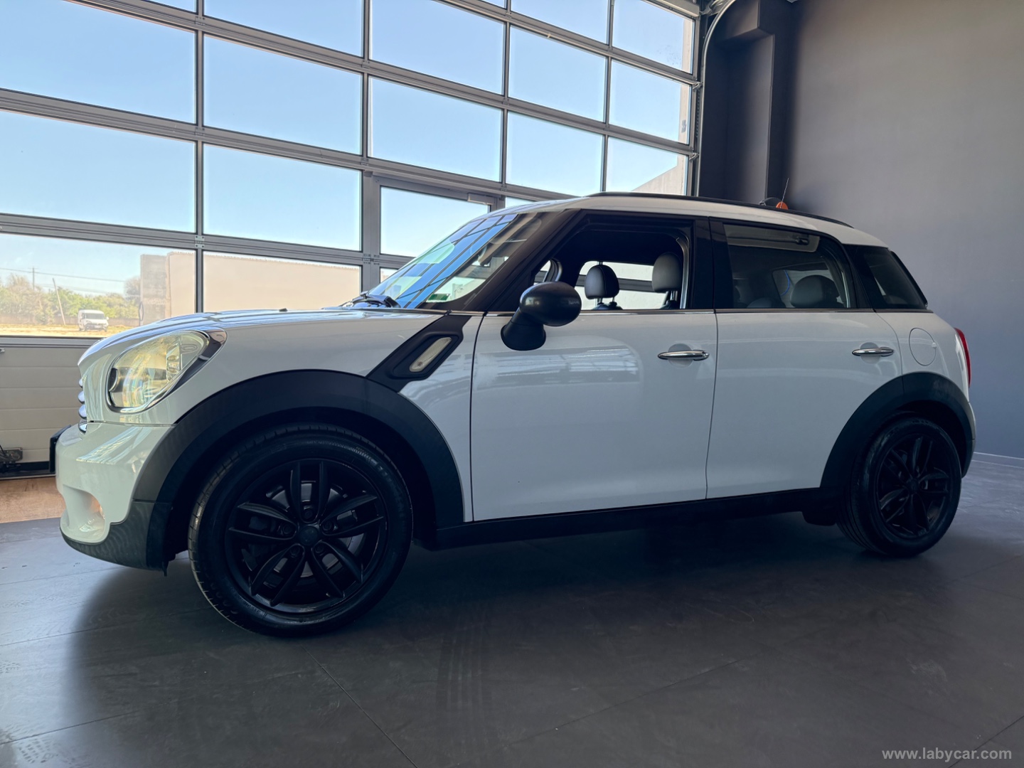 Mini One Countryman - immagine 2