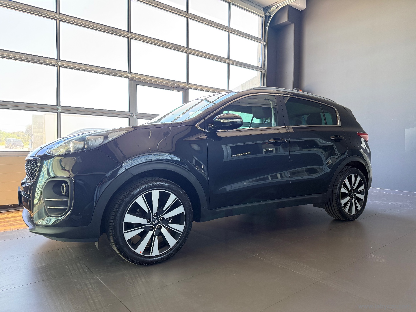 Sportage 1.7 CRDI 2WD Cool - immagine 2