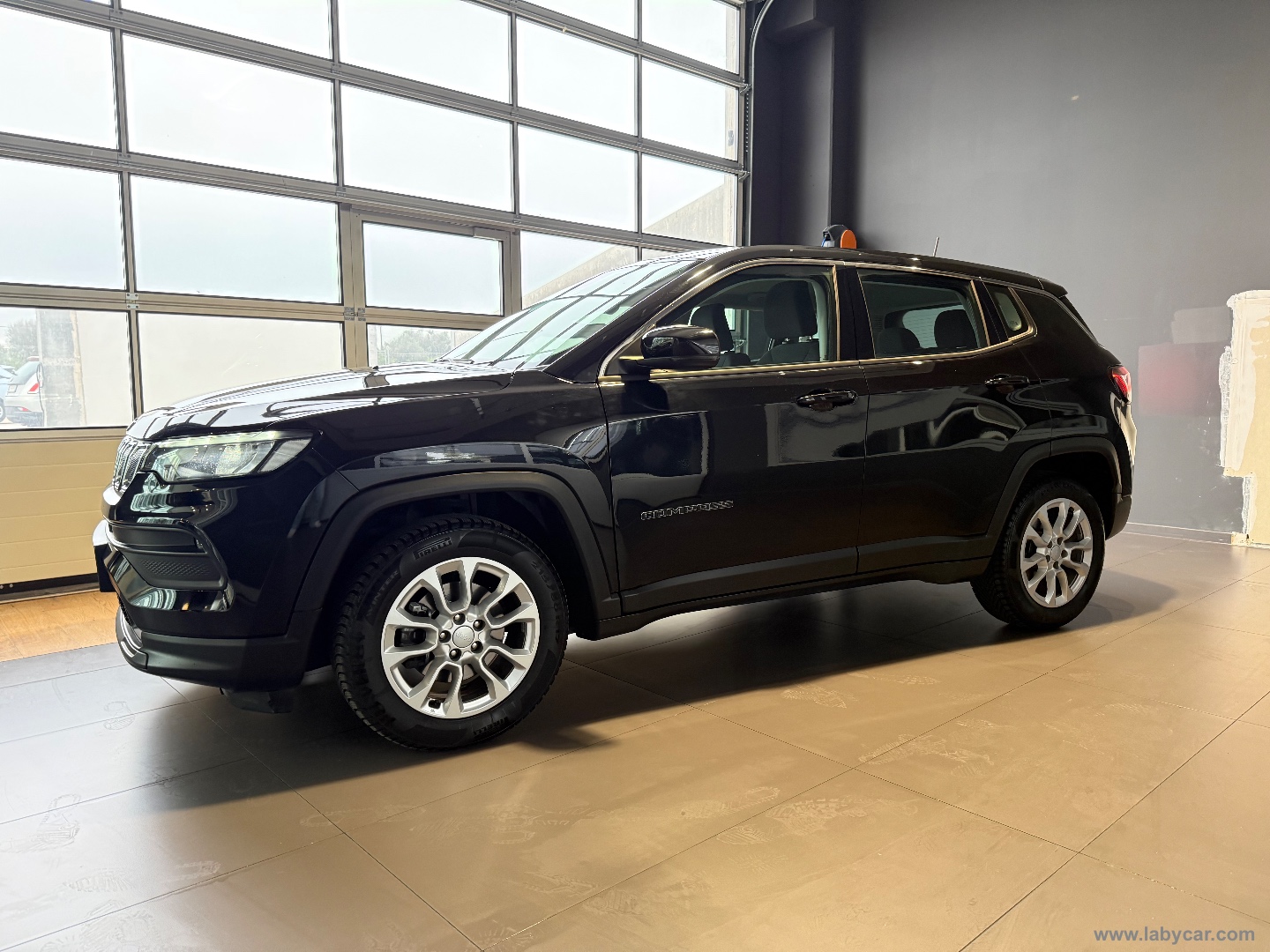 Compass 1.6 Mjt II 2WD Business - immagine 2