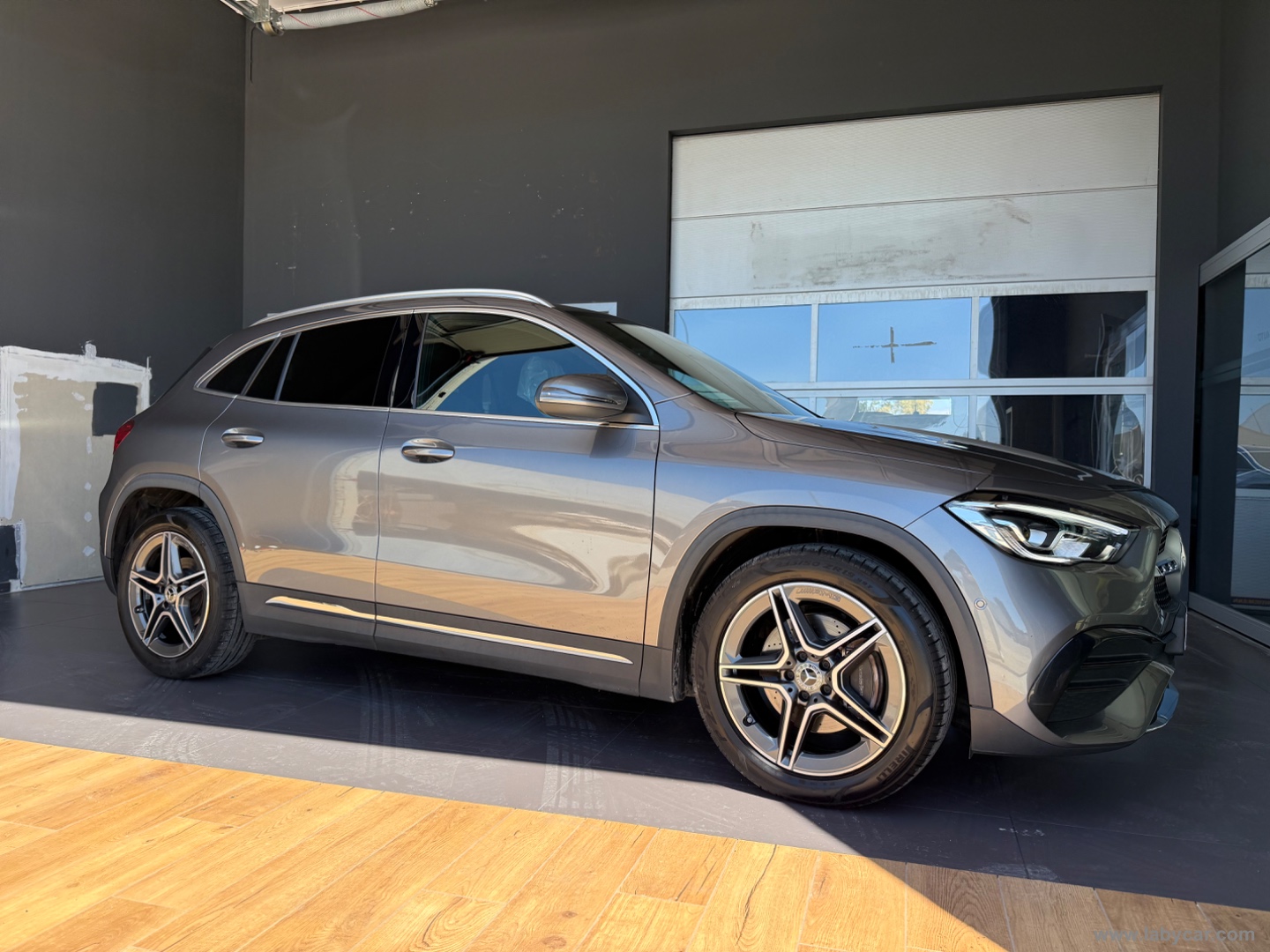 GLA 200 d Automatic Premium - immagine 2