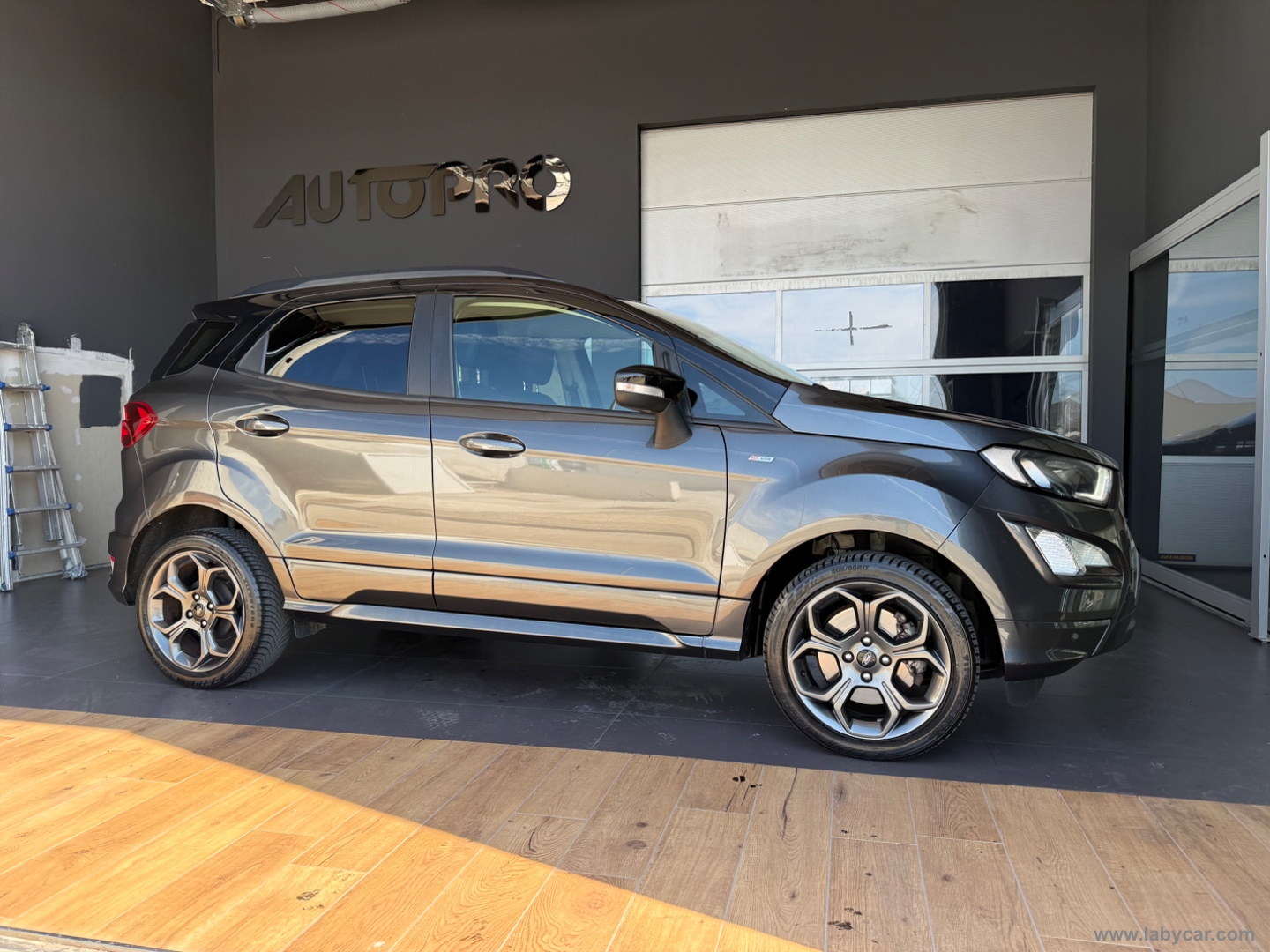 EcoSport 1.0 EcoBoost 100 CV ST-Line - immagine 2