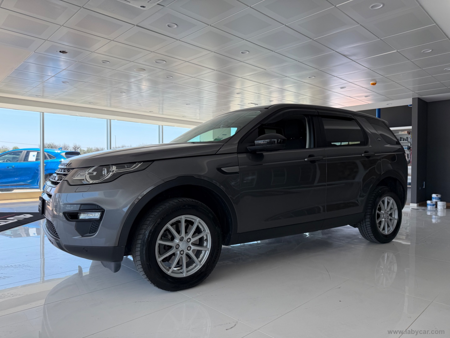 Discovery Sport 2.0 TD4 150 CV Pure - immagine 2
