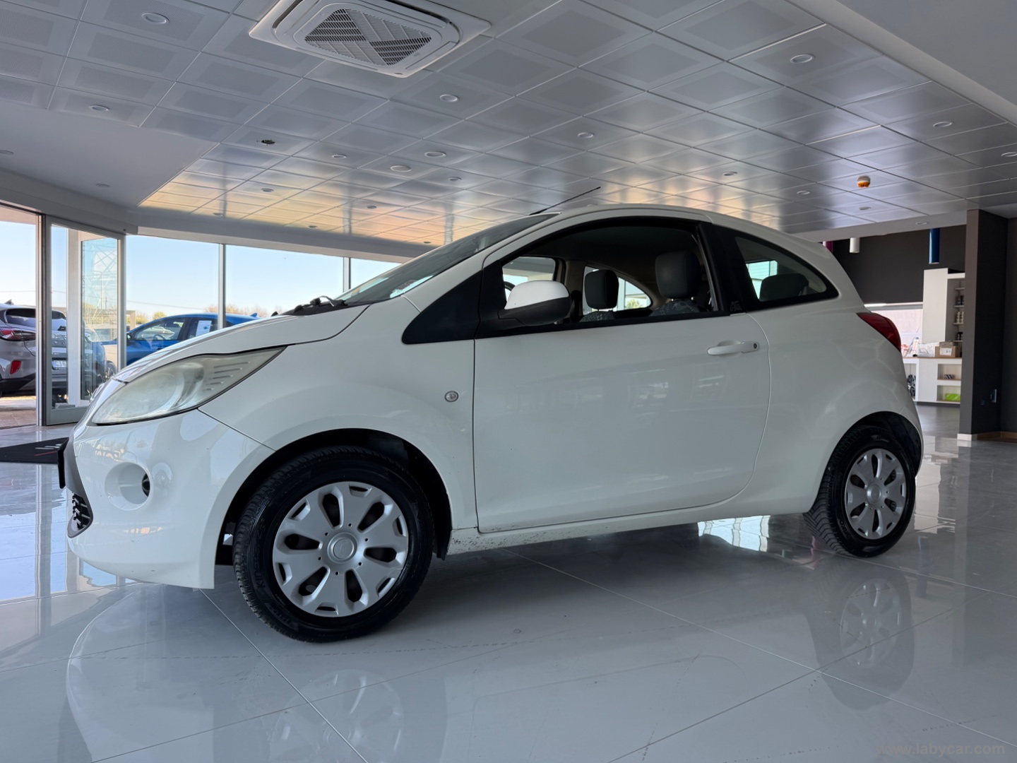 Ka+ 1.3 TDCi 75 CV - immagine 2