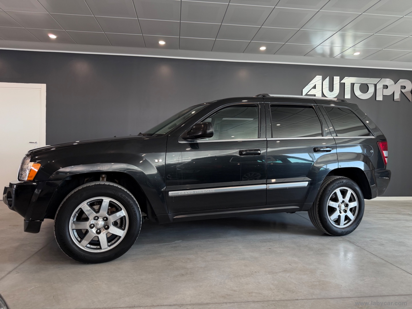 Grand Cherokee 3.0 CRD DPF Limited - immagine 2
