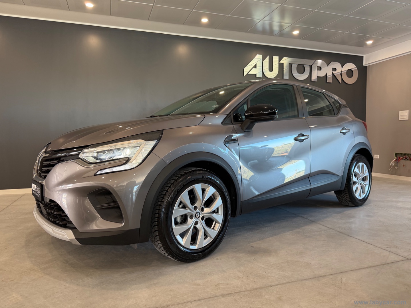 Captur TCe 12V 90 CV Business - immagine 2