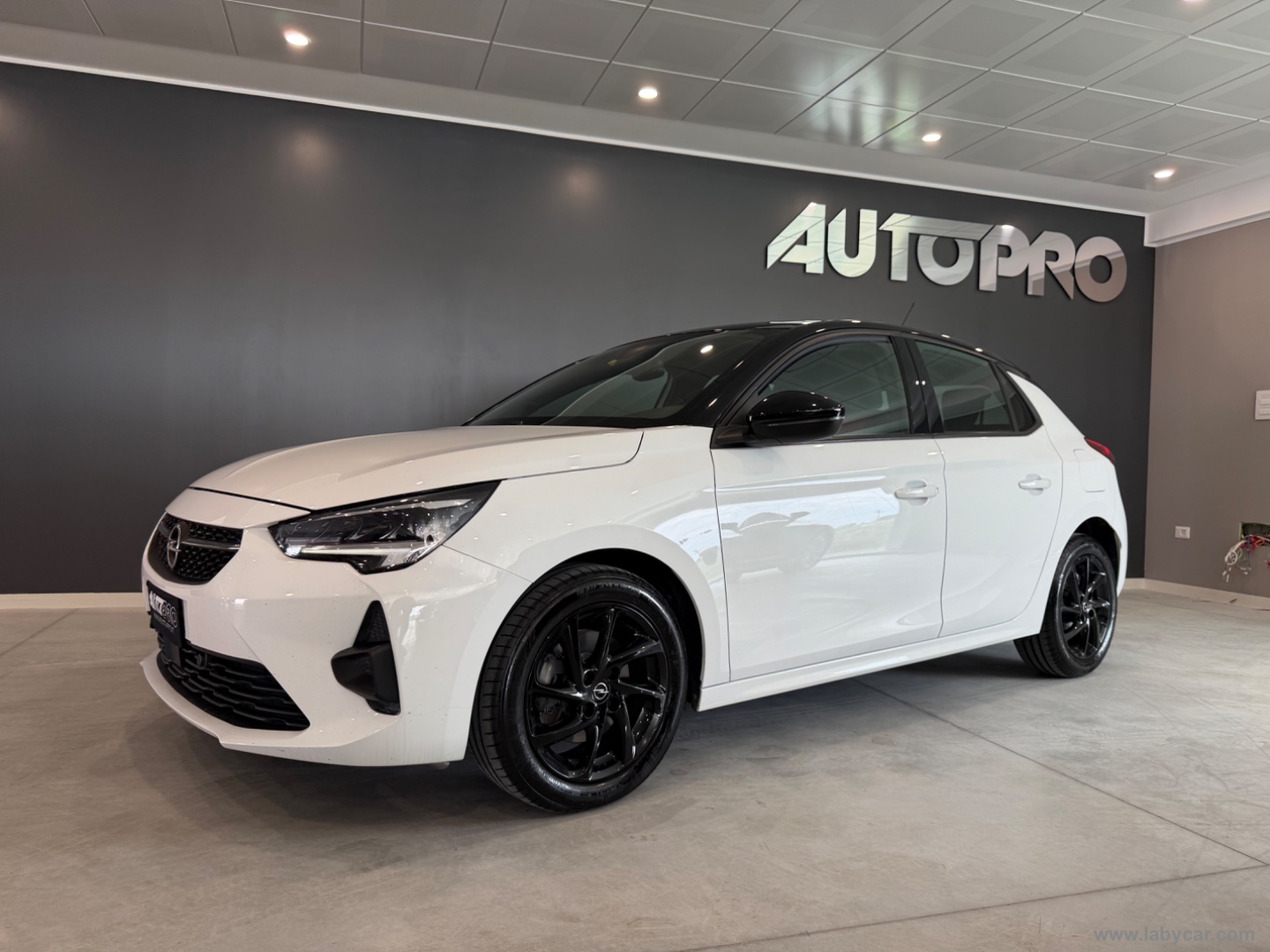 Corsa 1.5 D 100 CV GS Line - immagine 2