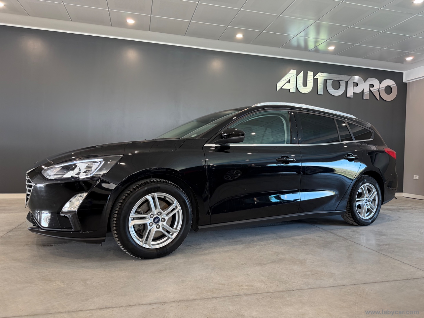 Focus 1.5 EcoBlue 120CV SW Titanium - immagine 2