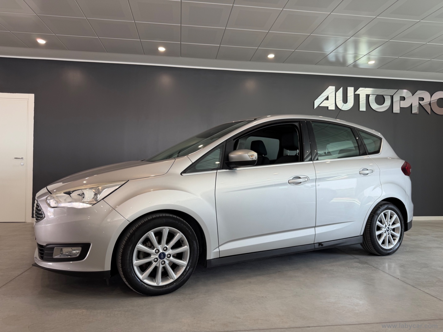 C-Max 1.5 TDCi 120 CV S&S Titanium X - immagine 2