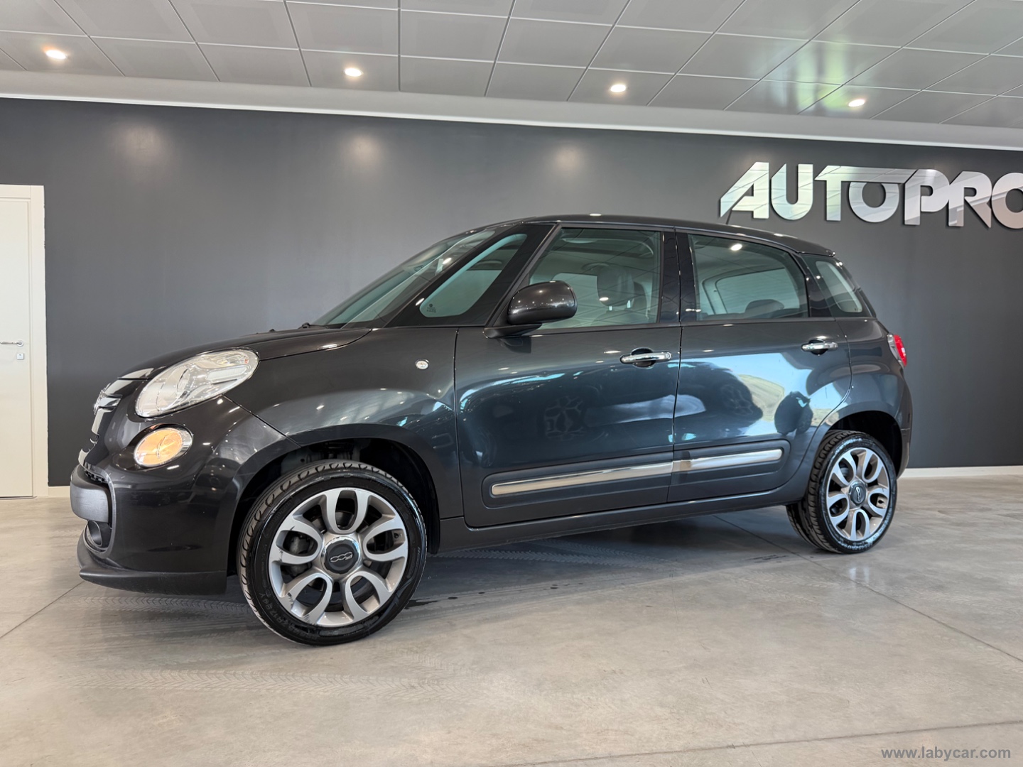 500L 0.9 TwinAir Turbo Nat. Power Lounge - immagine 2