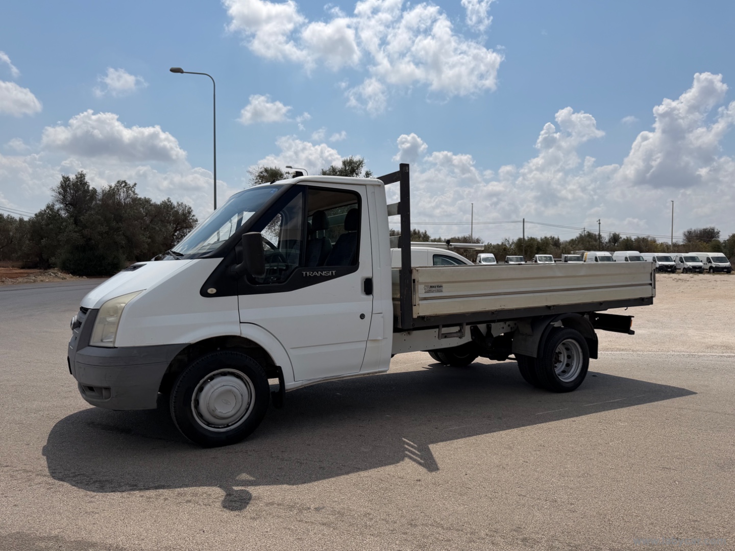 Transit 350M 2.4 TDCi/100 PM-RG Cabinato - immagine 2