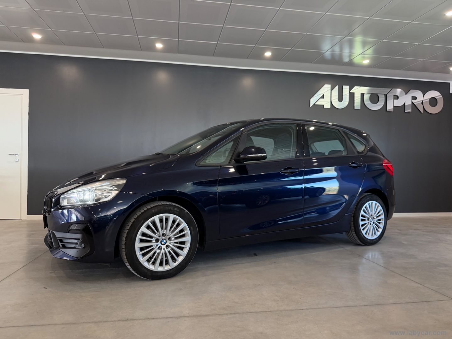 220d Active Tourer Business aut. - immagine 2