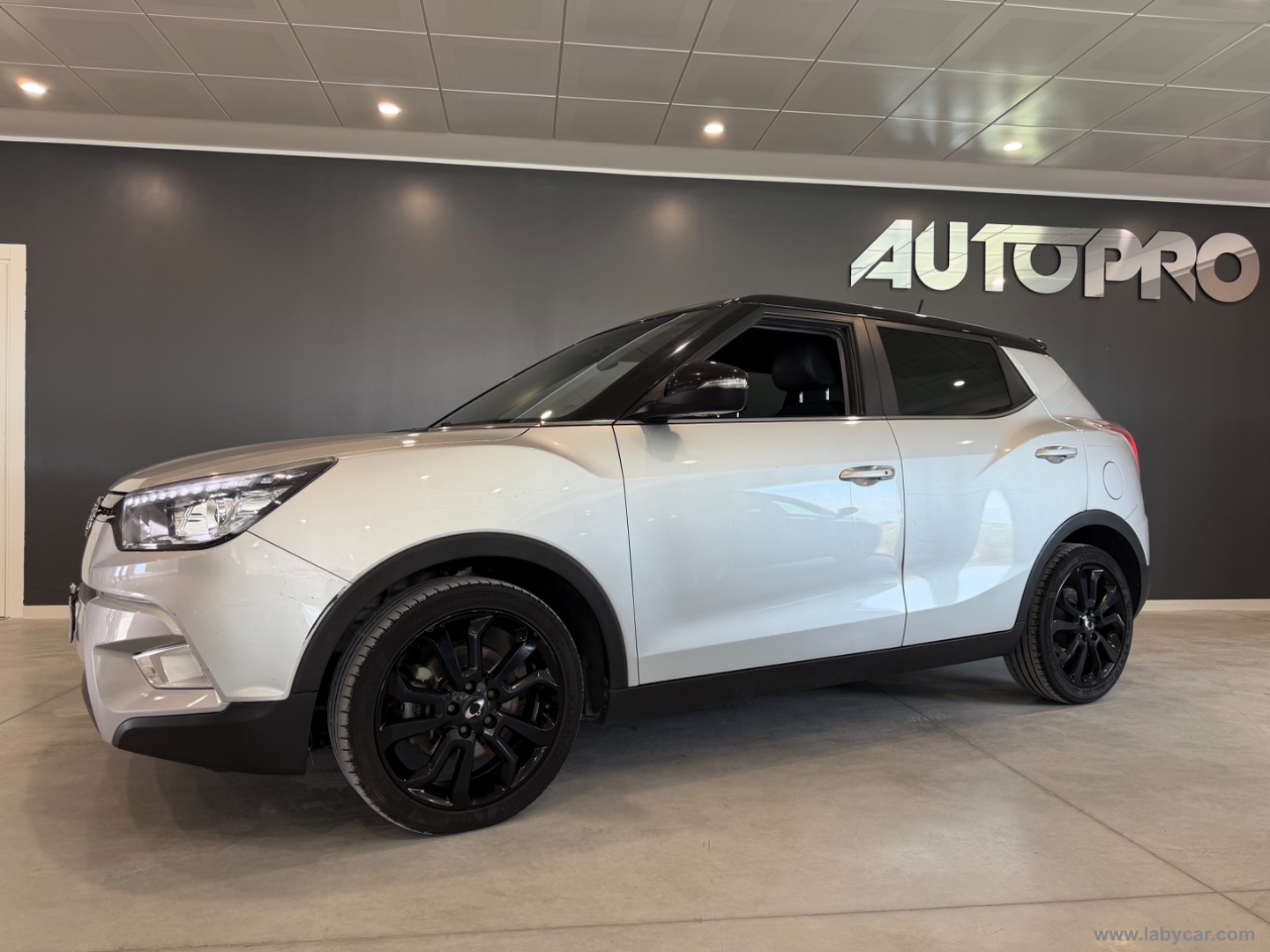 Tivoli 1.6d 2WD Be - immagine 2