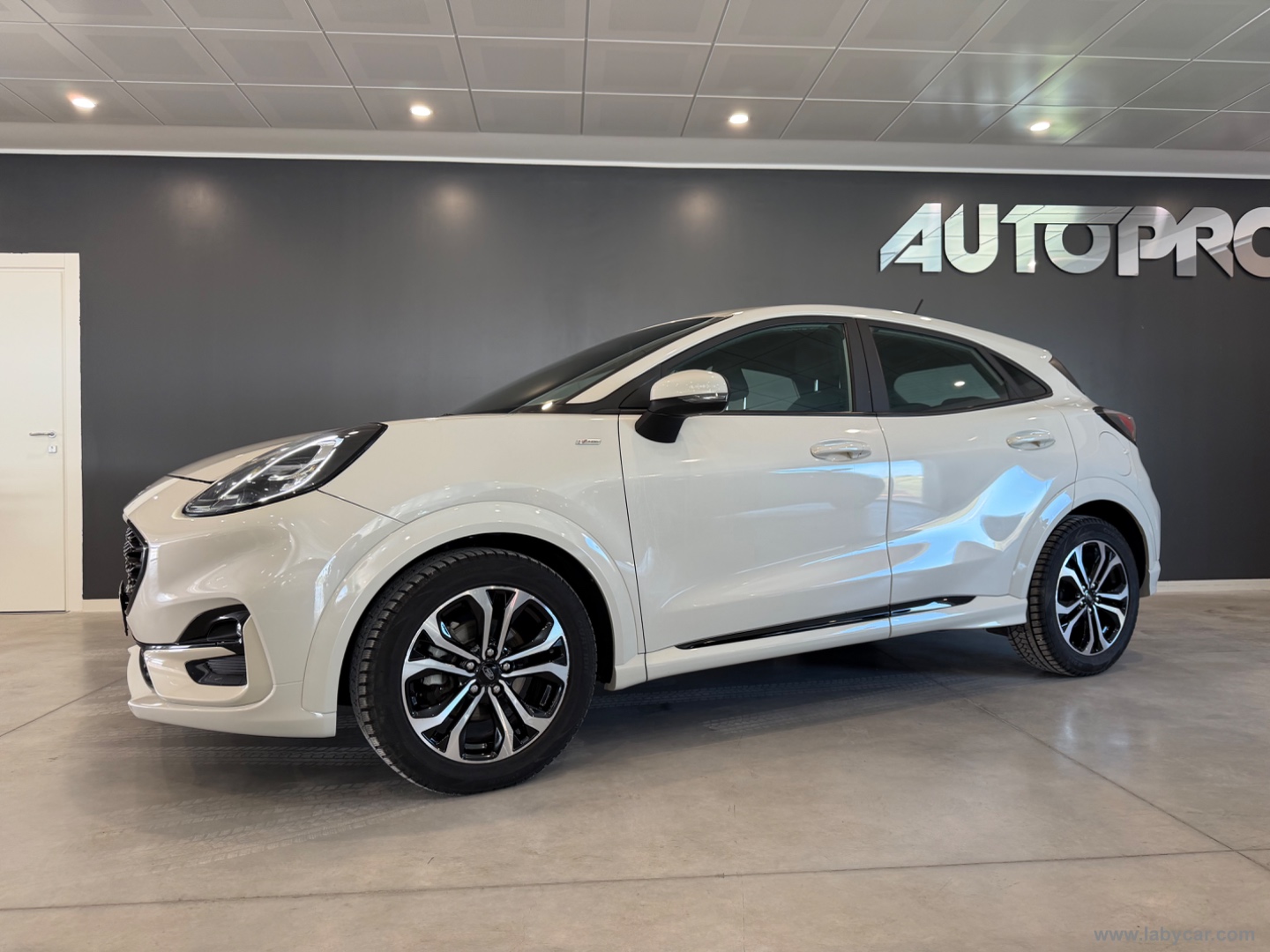 Puma 1.0 EcoBoost Hyb. 125 CV ST-L. - immagine 2