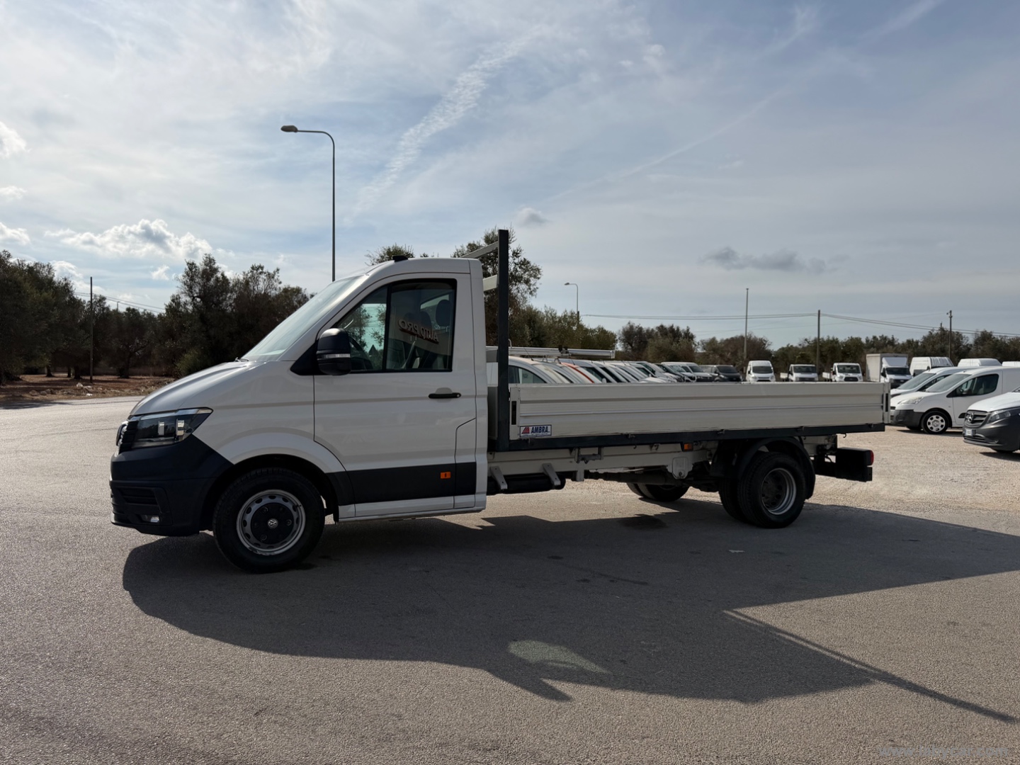 Crafter 50/35 2.0 BiTDI 177 PL-RG Cab. - immagine 2