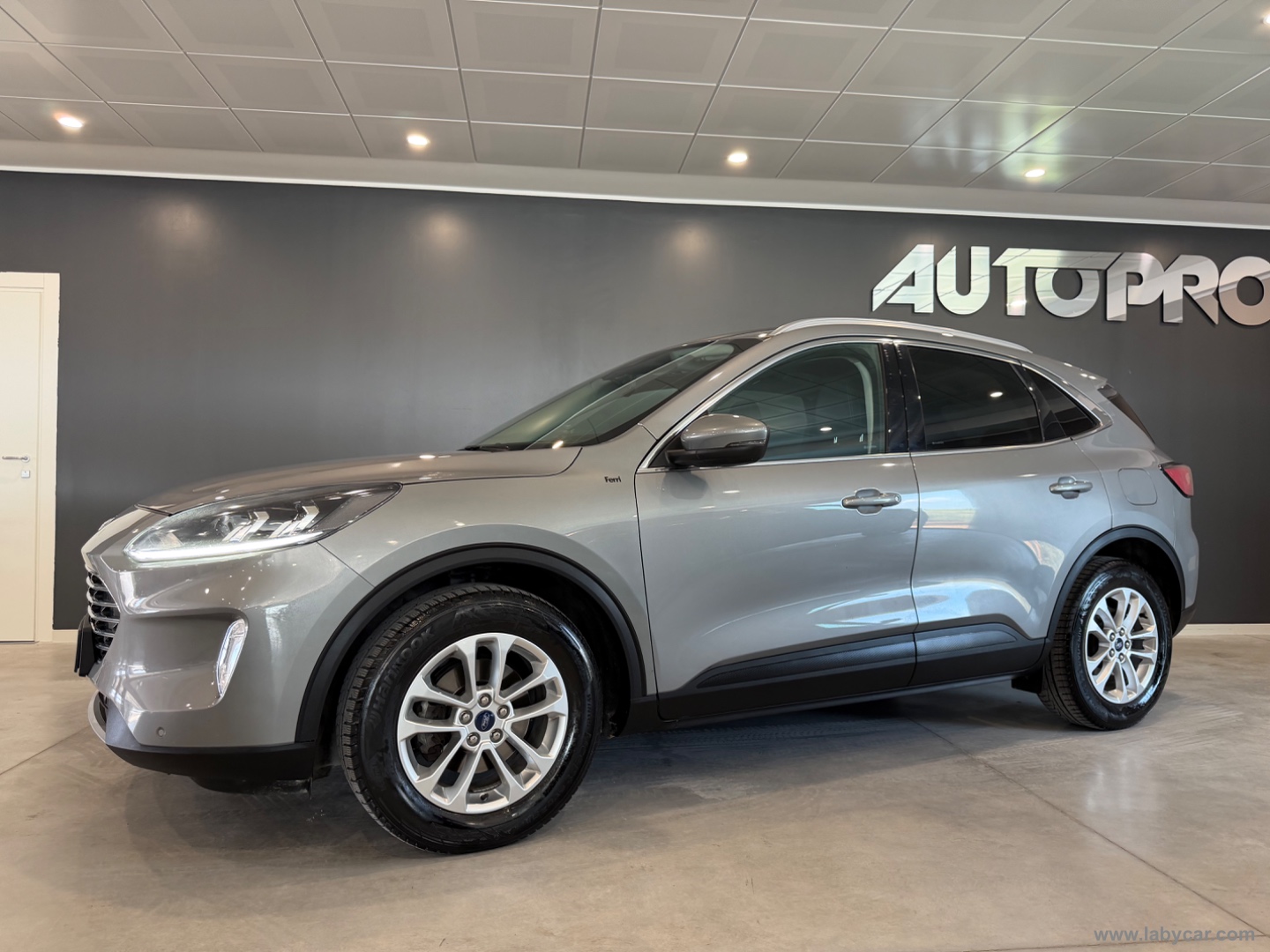 Kuga 1.5 EcoBlue 120 CV 2WD Titanium - immagine 2