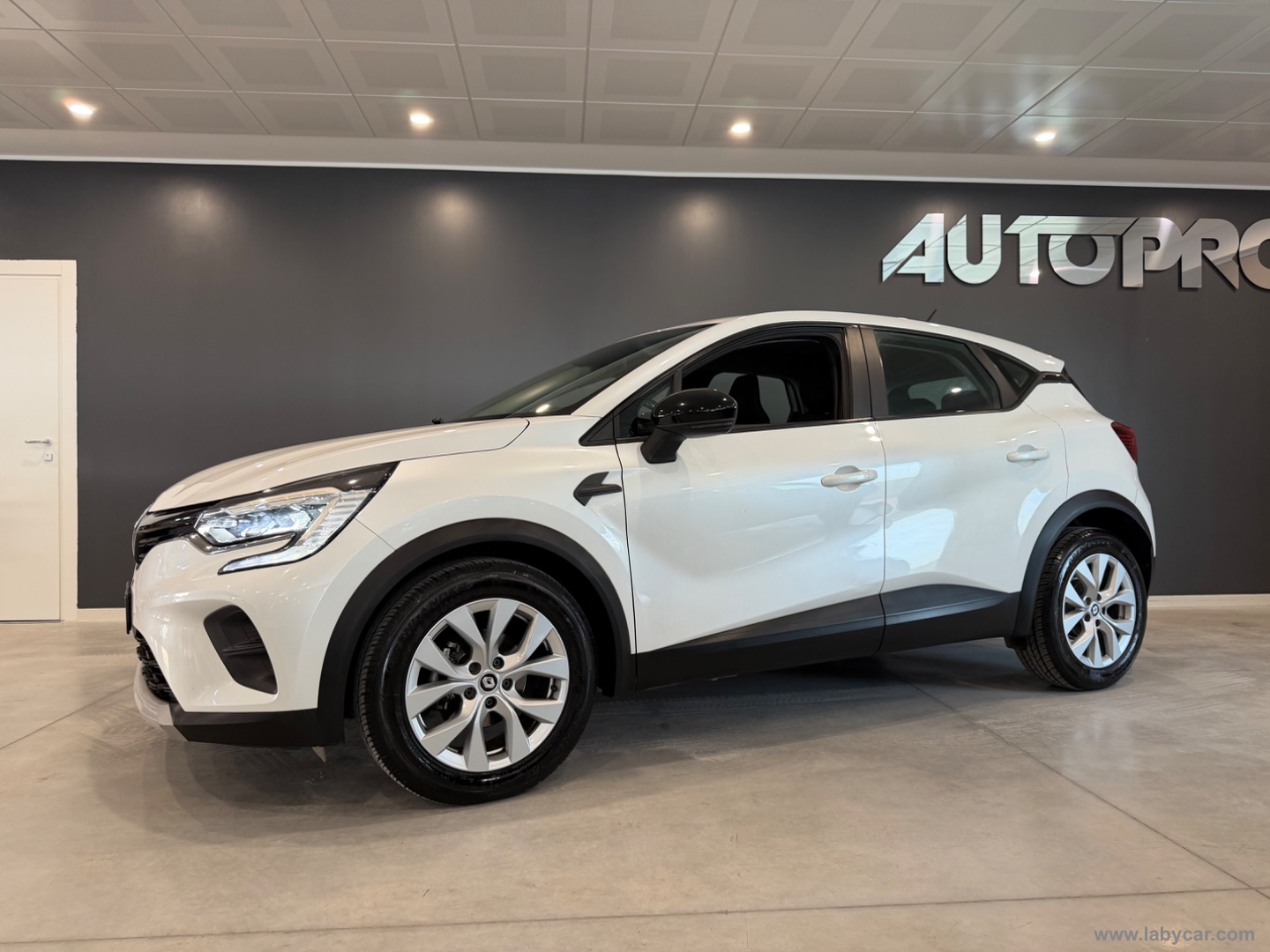 Captur TCe 12V 100 CV GPL FAP Business - immagine 2