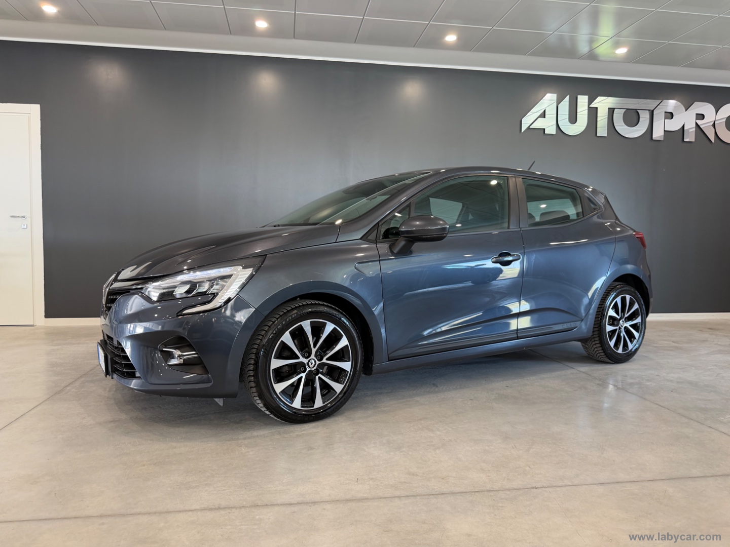 Clio TCe 90 CV 5p. Equilibre - immagine 2