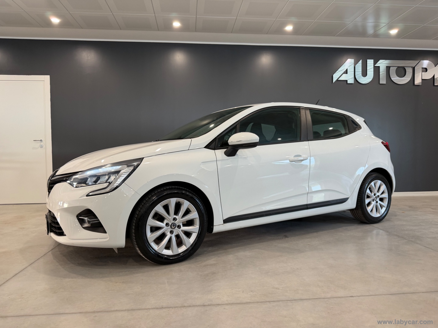 Clio Blue dCi 8V 85 CV 5p. Business - immagine 2