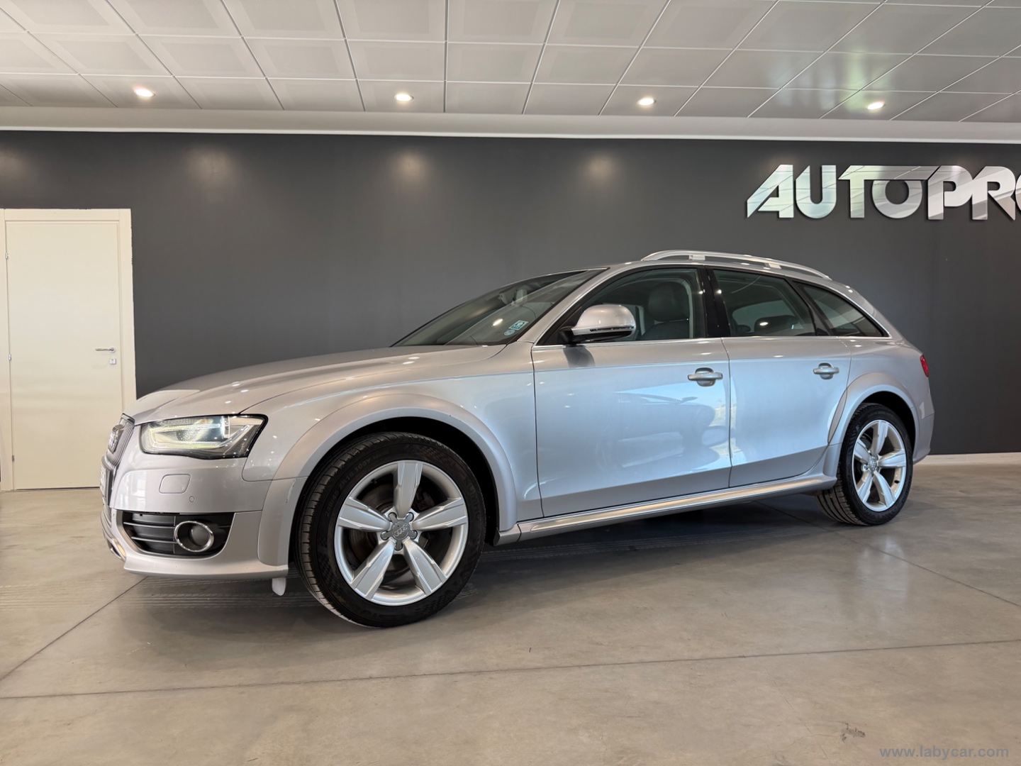 A4 allroad 2.0 TDI 190 CV cl.d. Bus.Plus - immagine 2