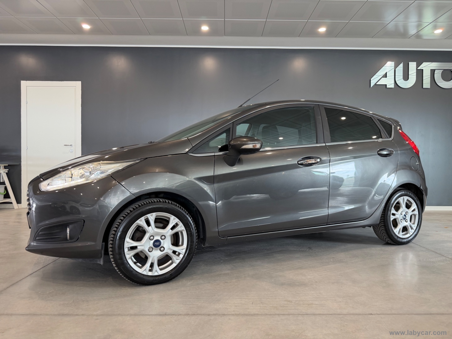 Fiesta 1.5 TDCi 75 CV 5p. Business - immagine 2