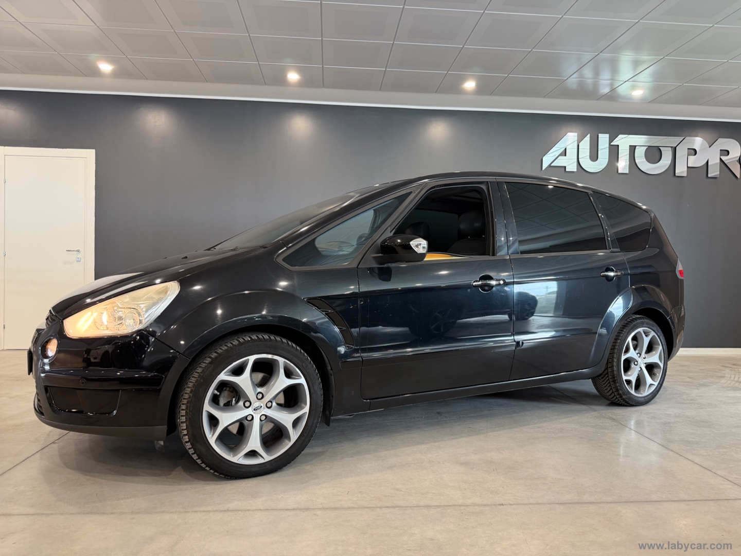 S-Max 2.0 TDCi 140 CV Titanium DPF - immagine 2