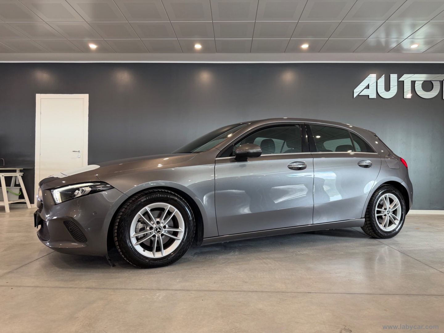 A 180 d Automatic Business - immagine 2
