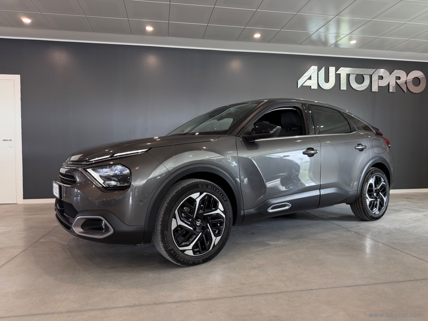 C4 PureTech 130 S&S Shine - immagine 2