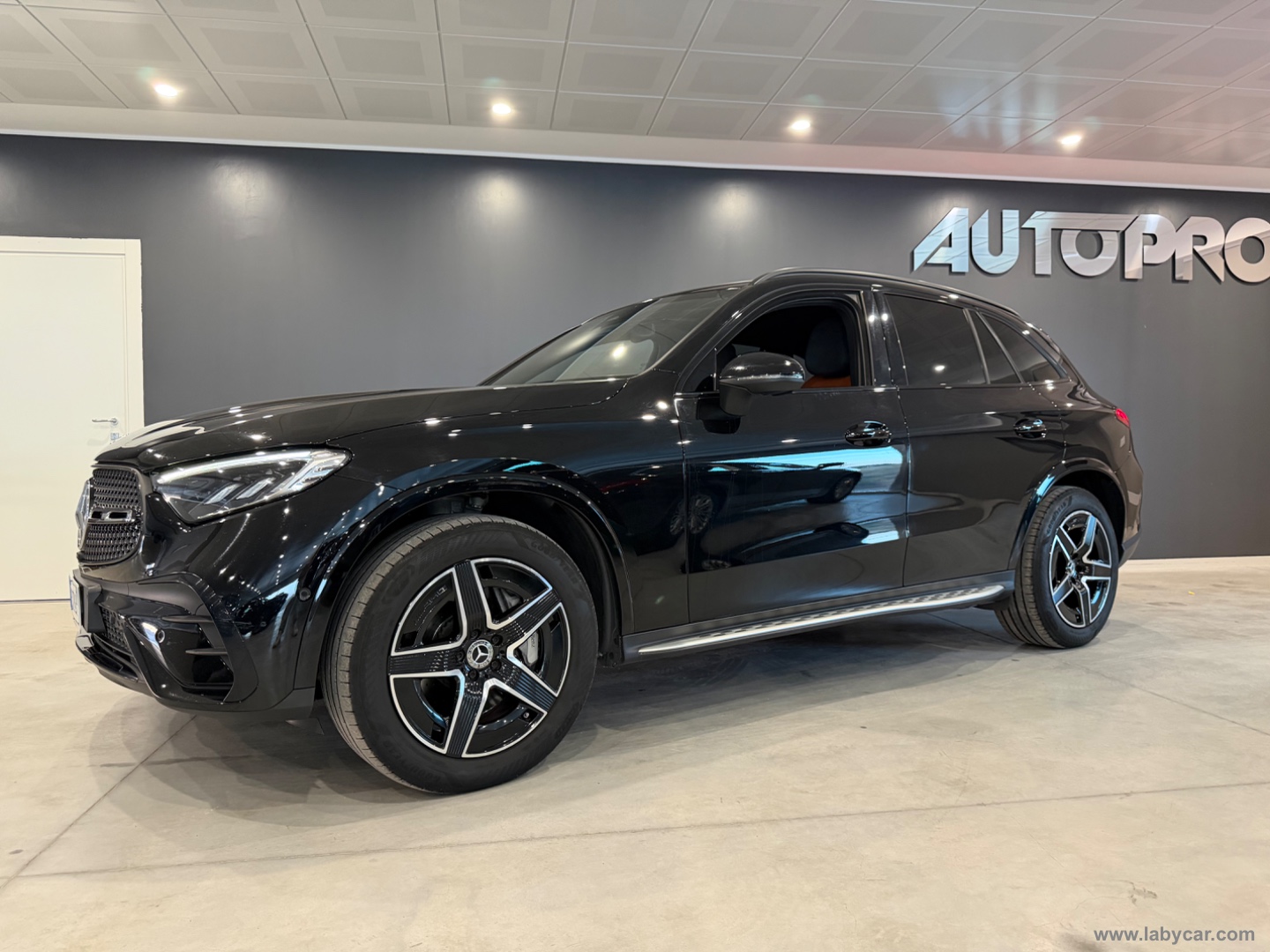 GLC 220d 4M Mild Hybrid AMG Premium Pl. - immagine 2