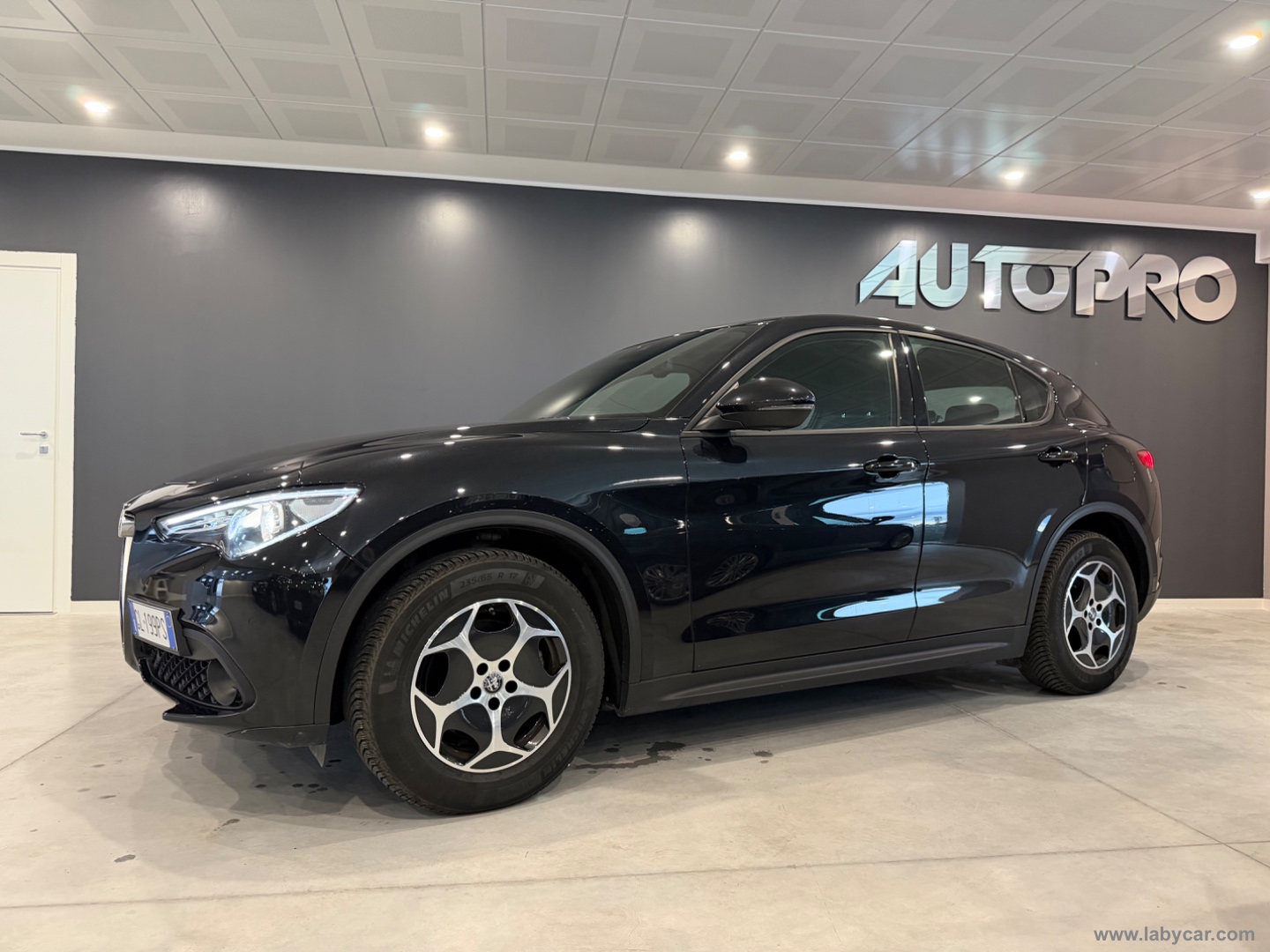 Stelvio 2.2 T.d. 190 CV AT8 Q4 Sup. Bus. - immagine 2