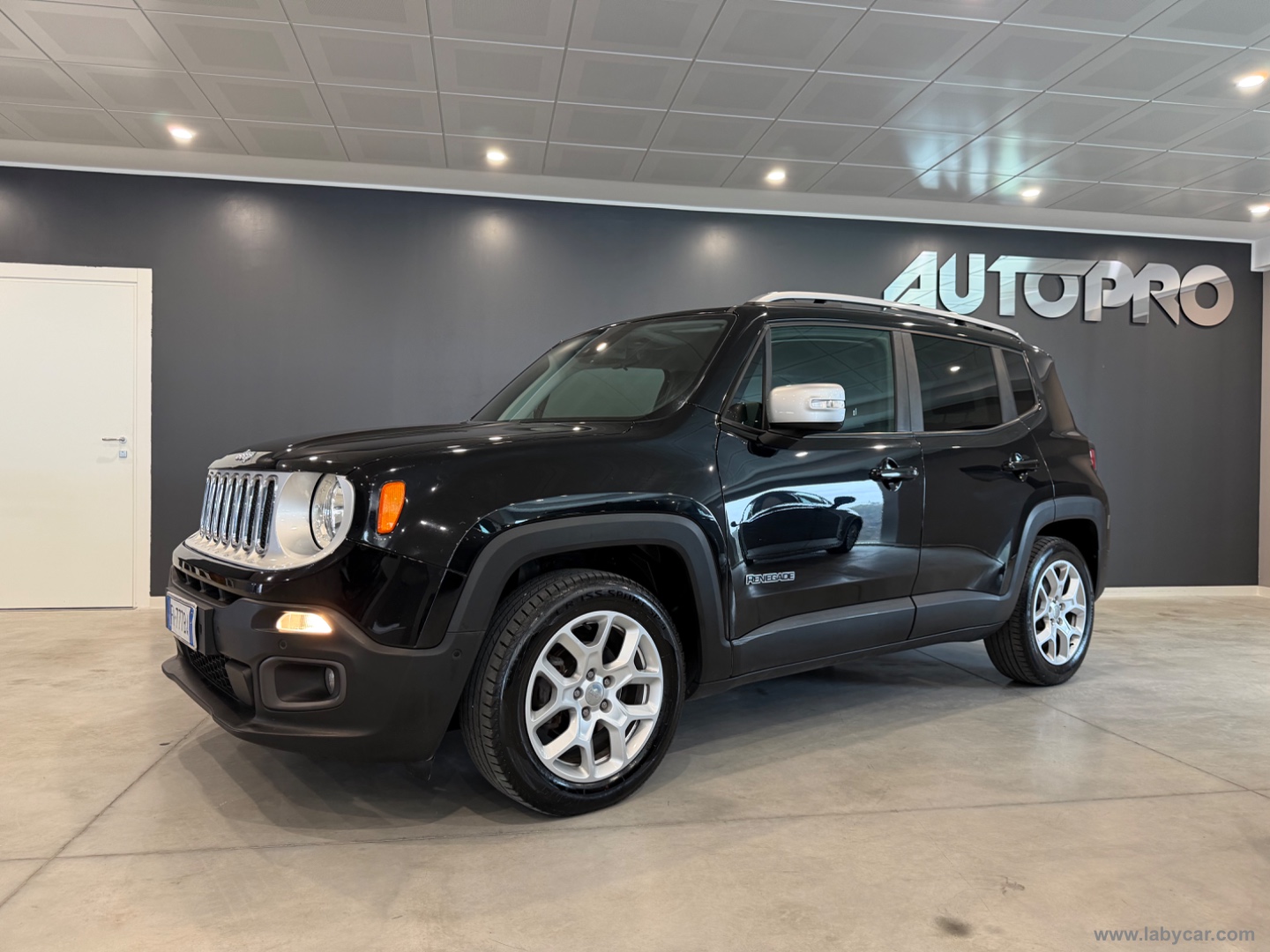 Renegade 1.6 Mjt 120CV Longitude - immagine 2