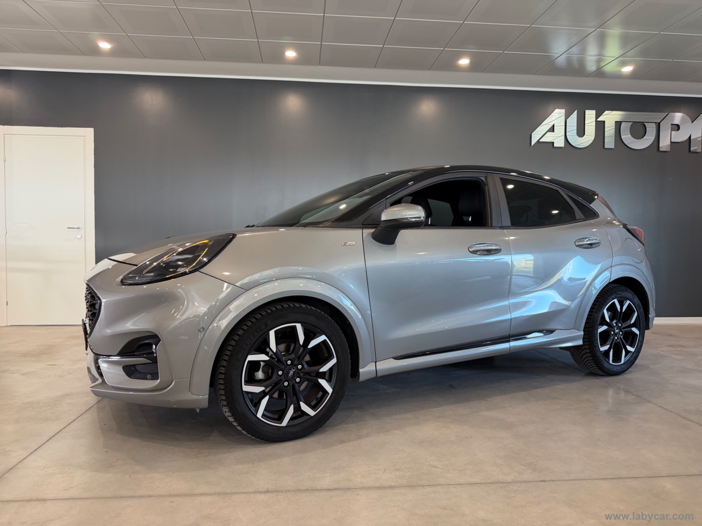 Puma 1.0 EcoBoost 125CV S&S ST-Line X - immagine 2