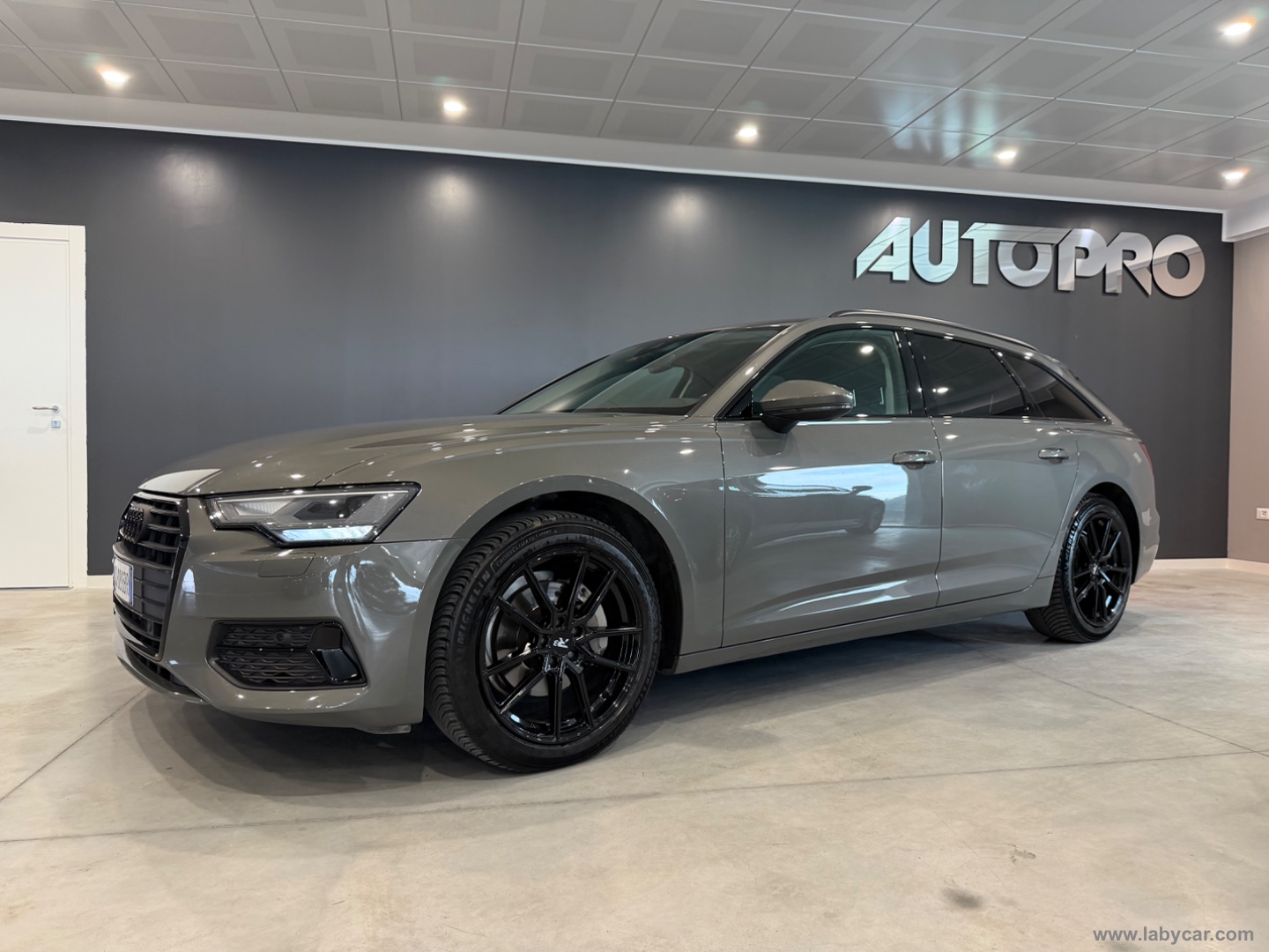 A6 Avant 40 2.0 TDI S tr. Business Plus - immagine 2